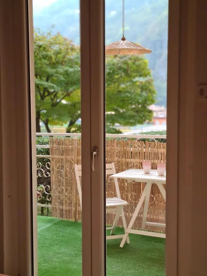 La Boheme, 2 Min Da Qc Terme, Free Parking Apartment San Pellegrino Terme Italy