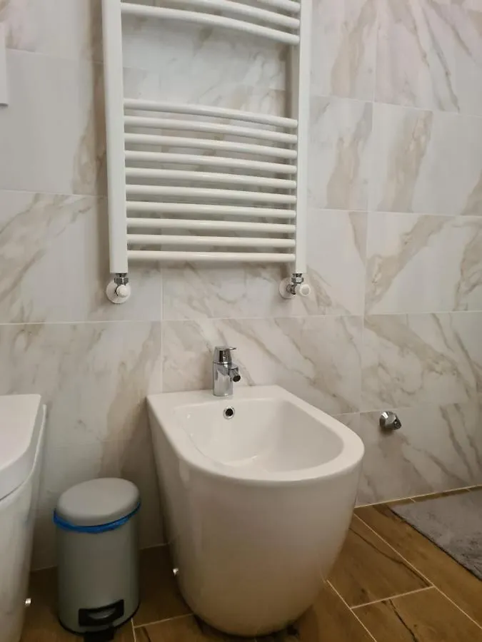 La Boheme, 2 Min Da Qc Terme, Free Parking Apartment San Pellegrino Terme