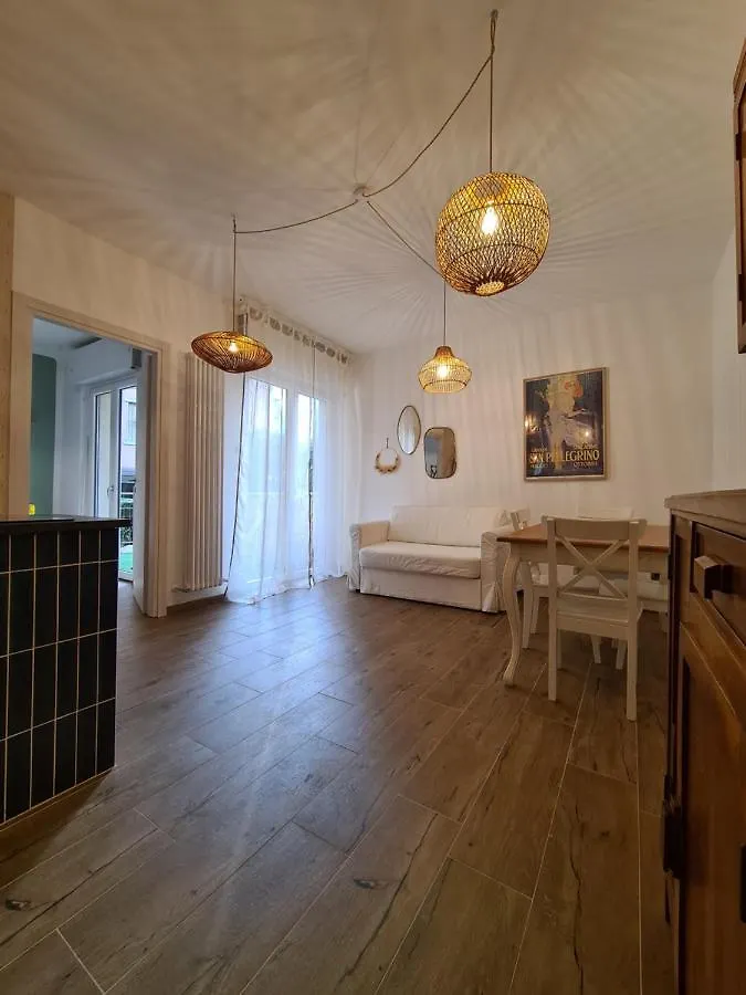 La Boheme, 2 Min Da Qc Terme, Free Parking Apartment San Pellegrino Terme
