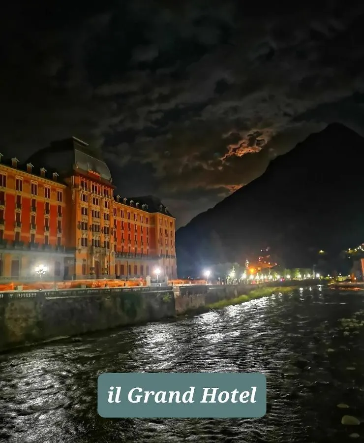 La Boheme, 2 Min Da Qc Terme, Free Parking Apartment San Pellegrino Terme