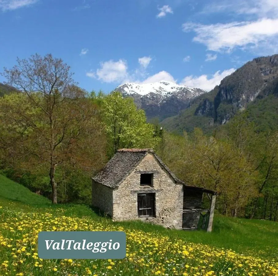 La Boheme, 2 Min Da Qc Terme, Free Parking Apartment San Pellegrino Terme Italy