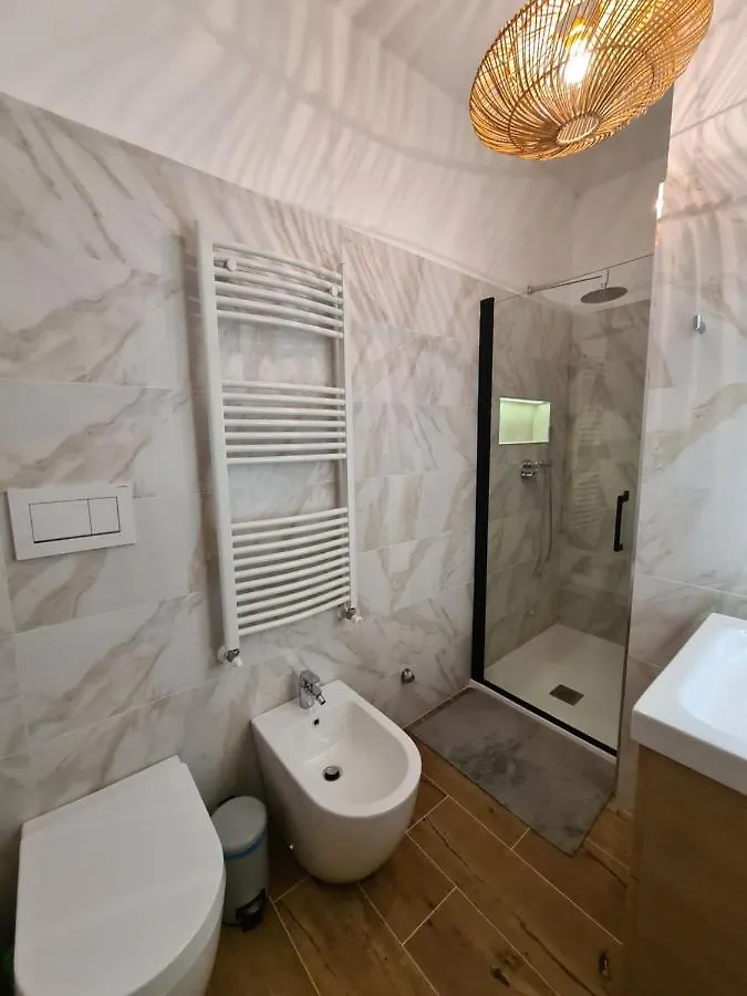 La Boheme, 2 Min Da Qc Terme, Free Parking Apartment San Pellegrino Terme Italy