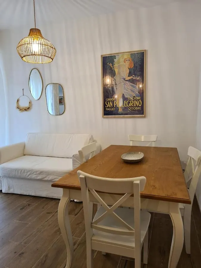 La Boheme, 2 Min Da Qc Terme, Free Parking Apartment San Pellegrino Terme